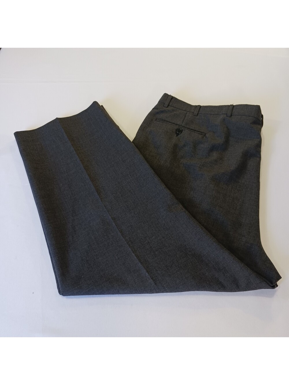 Pierre Cardin Men's Gray Wool Blend Pockets Dress Pants Size 46 Reg (46×28)
